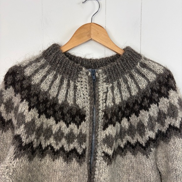 Vintage Wool Fair Isle Sweater Nordic Oversized Cardigan Boho Cabin Winter Large - Picture 2 of 10